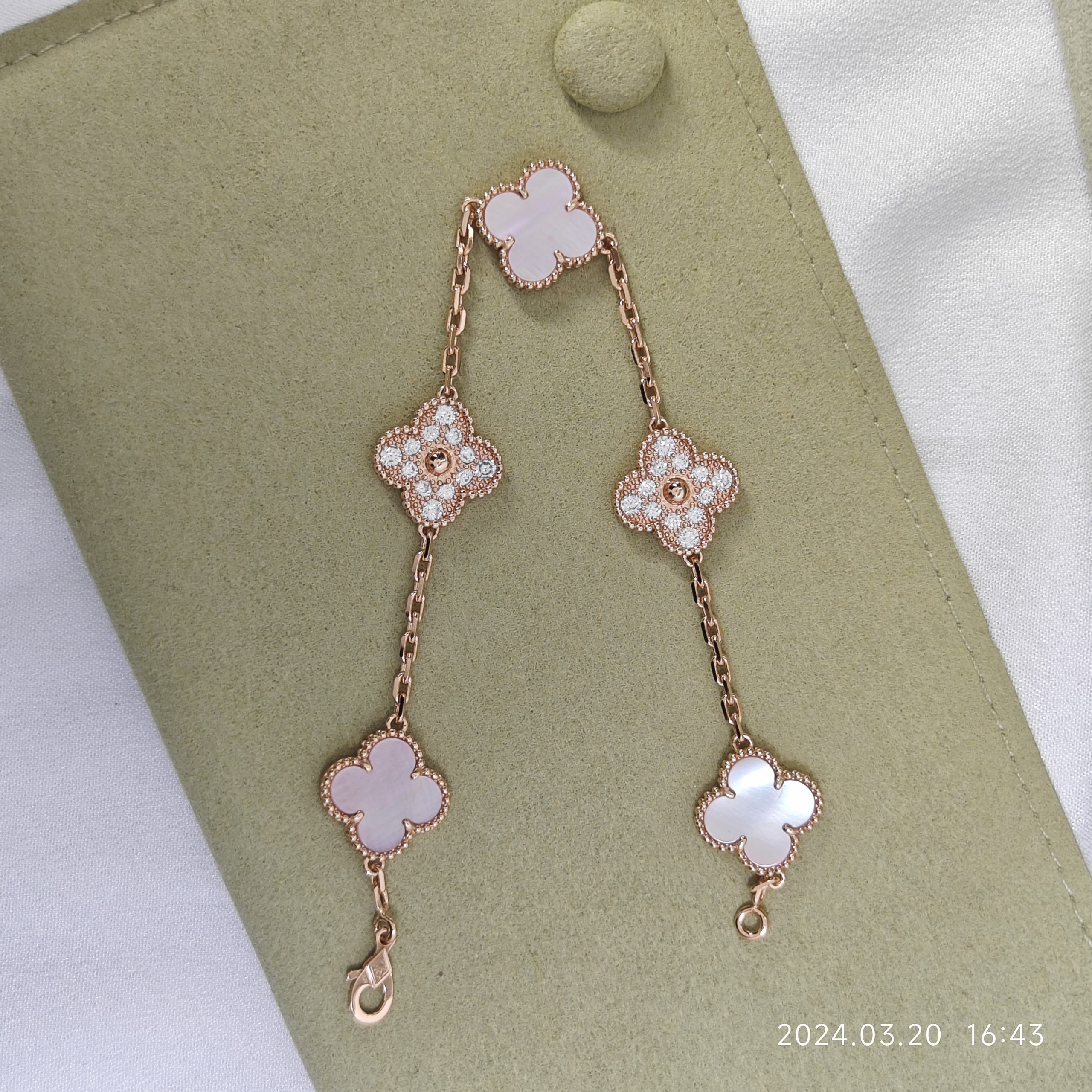 VCA Crystal Mother Of Pearl Five Motif Wrist Accessory - Warm Tone / Rose Tone
