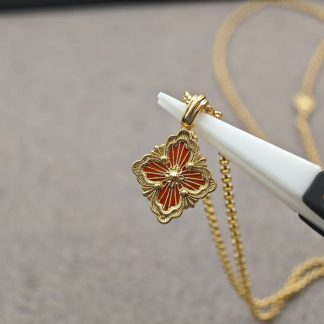 BUC Small Carnelian Necklace - Yellow Gold