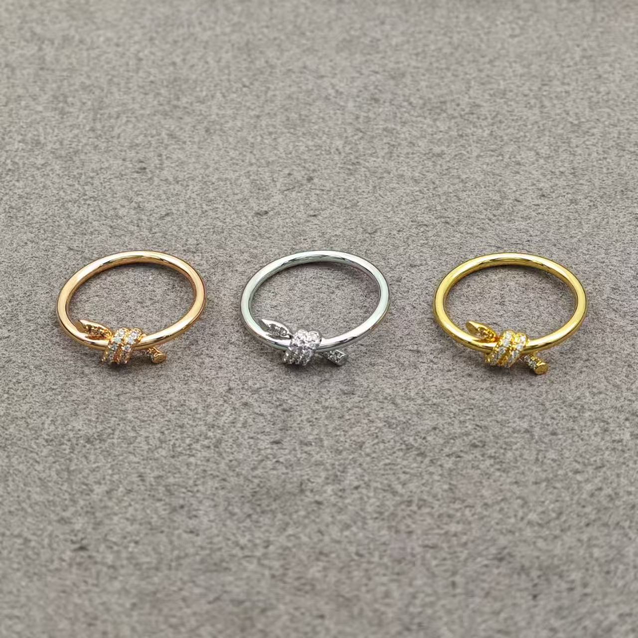 蒂芙尼 绳结带钻戒指 - 白金色 玫瑰金 黄金